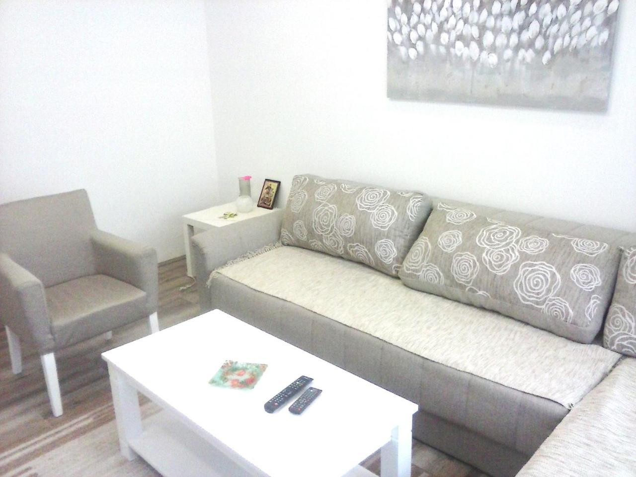 Apartman Veljic Ni Esterno foto