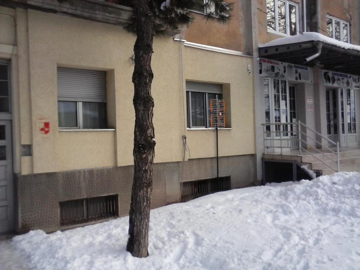 Apartman Veljic Ni Esterno foto